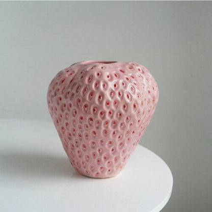 Keramische Decoratieve Vaas Met Sculpturaal Vruchtontwerp