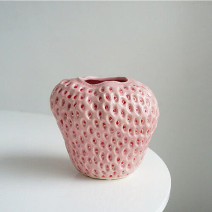 Keramische Decoratieve Vaas Met Sculpturaal Vruchtontwerp