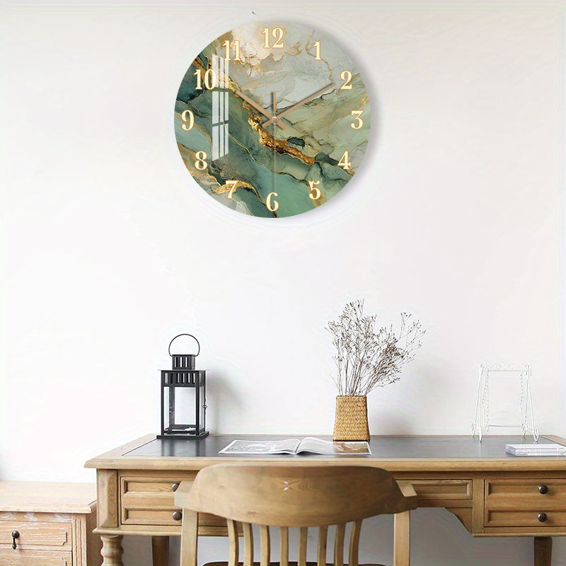 Stille Houten Wandklok Met Marmerlook Voor Moderne Interieurs
