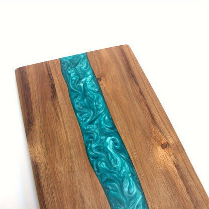 Houten Snijplank Met Resinaccent Voor Decoratieve En Functionele Keukenpresentatie