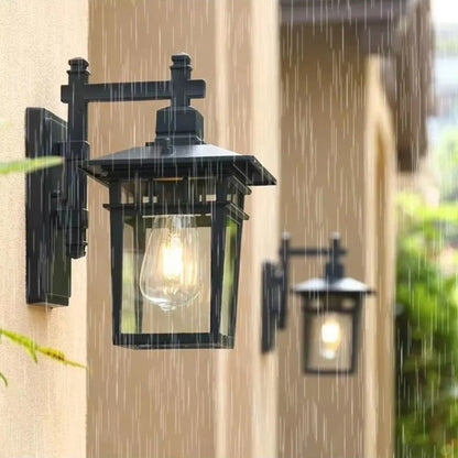 Buitenwandlamp Met Klassiek Ontwerp En Weerbestendige Constructie