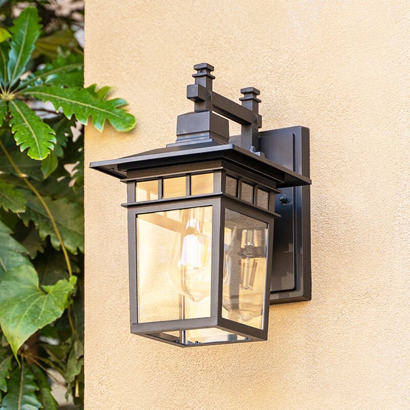 Buitenwandlamp Met Klassiek Ontwerp En Weerbestendige Constructie