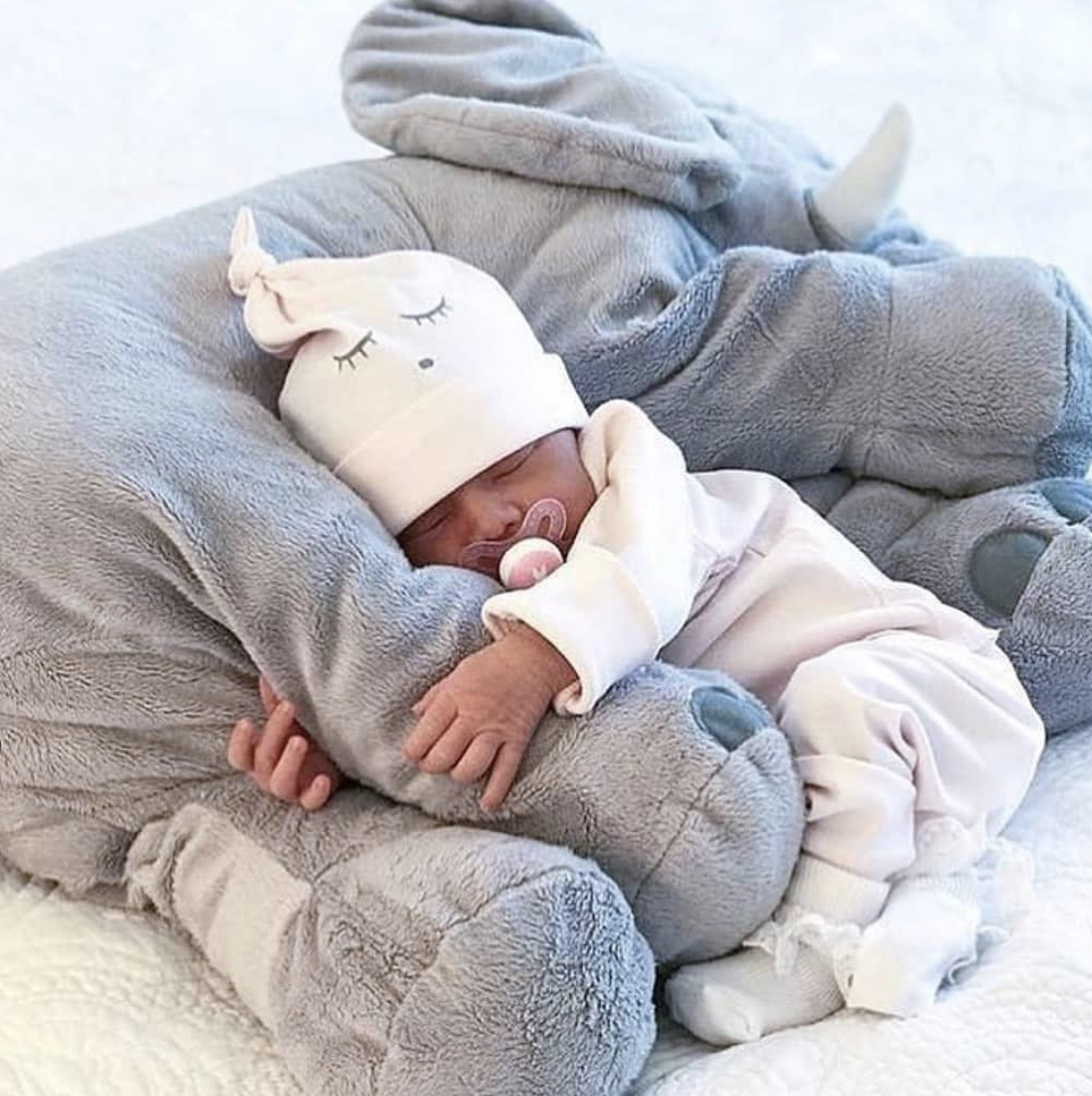 Olifant Knuffelkussen Voor Baby's En Peuters Met Zachte Ondersteuning
