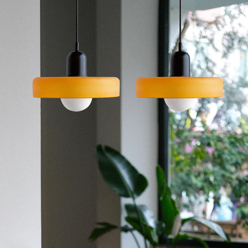 Bauhaus Hanglamp Met Dubbele Glazen Kappen Voor Sfeervolle Verlichting