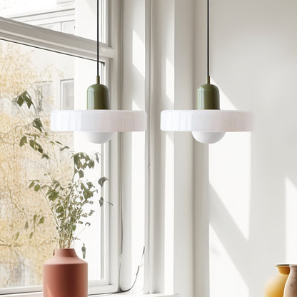 Bauhaus Hanglamp Met Dubbele Glazen Kappen Voor Sfeervolle Verlichting