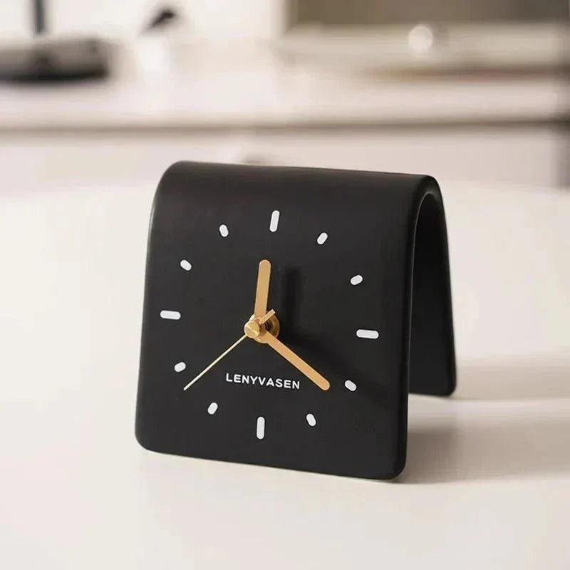 Keramische Tafelklok met Stil Uurwerk