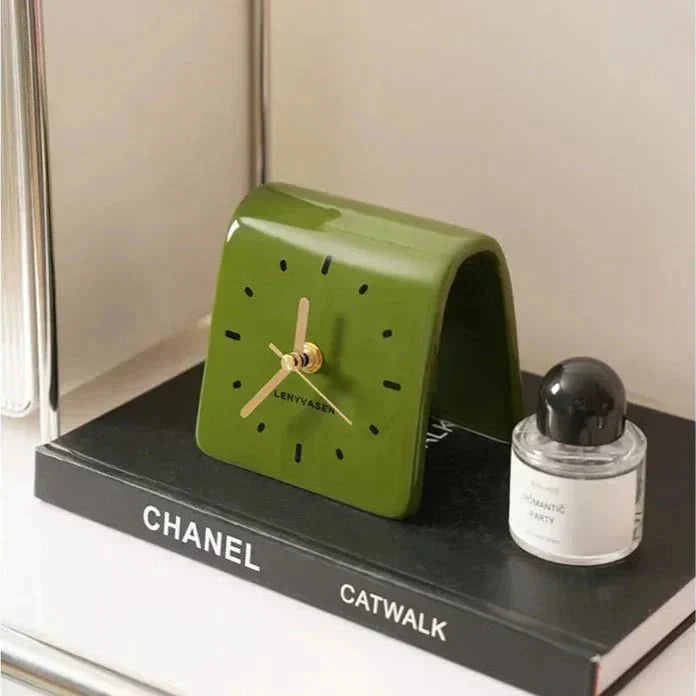 Keramische Tafelklok met Stil Uurwerk