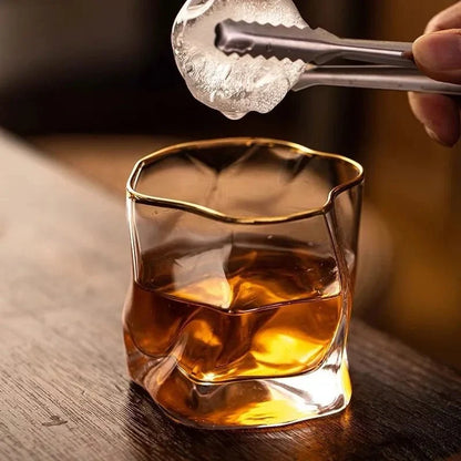Whiskyglas met Reliëf en Goudkleurige Rand – 300 ml