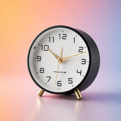 Moderne Tafelklok met Stil Uurwerk en Scandinavische Minimalistische Uitstraling