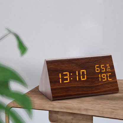 digitale led‑wekker met houtlook behuizing