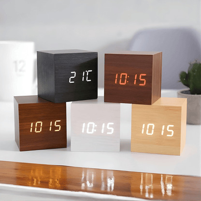 LED Wekker Met Stil Design, Helder Display En Dagelijks Structuur