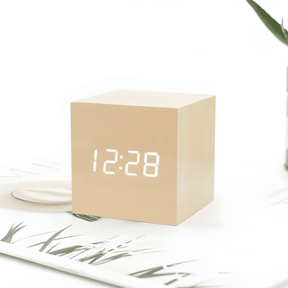 LED Wekker Met Stil Design, Helder Display En Dagelijks Structuur