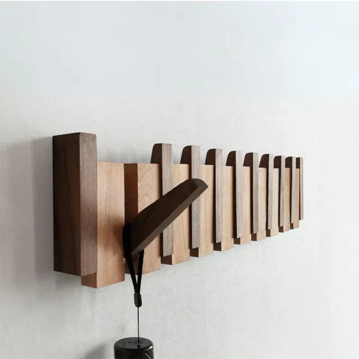 Houten Wandkapstok met Pianovormig Ontwerp