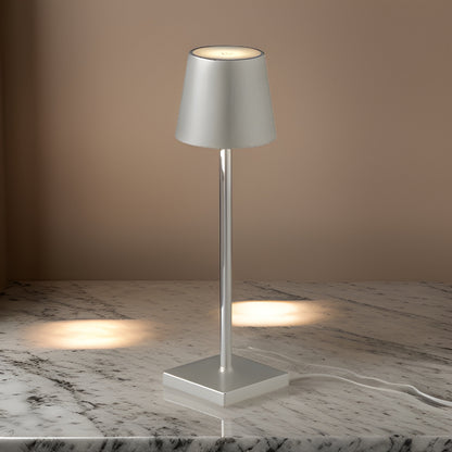 Energiezuinige Dimbare LED Tafellamp met Drie Lichtstanden