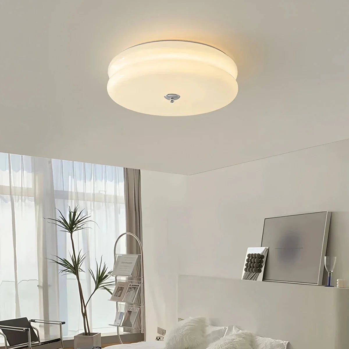 Art Deco Plafondlamp Met Gelaagde Glazen Kap Voor Tijdloze Sfeerverlichting