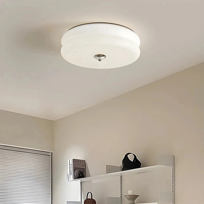 Art Deco Plafondlamp Met Gelaagde Glazen Kap Voor Tijdloze Sfeerverlichting