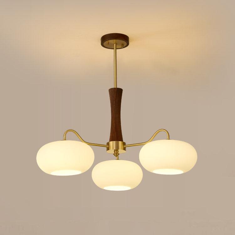 Retro Plafondlamp Met Glazen Kappen En Messing Armen