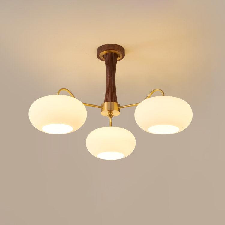 Retro Plafondlamp Met Glazen Kappen En Messing Armen
