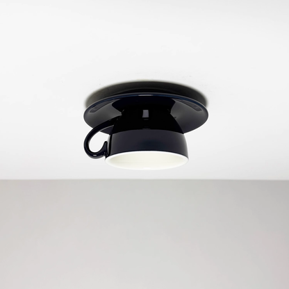 Retro Plafondlamp Met Theekopjesdesign Voor Speelse Interieurs