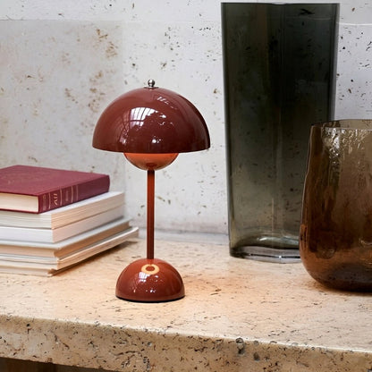 Tafellamp Met Pilootkap, Compact Ontwerp En Dagelijks Zachte Lichtverdeling