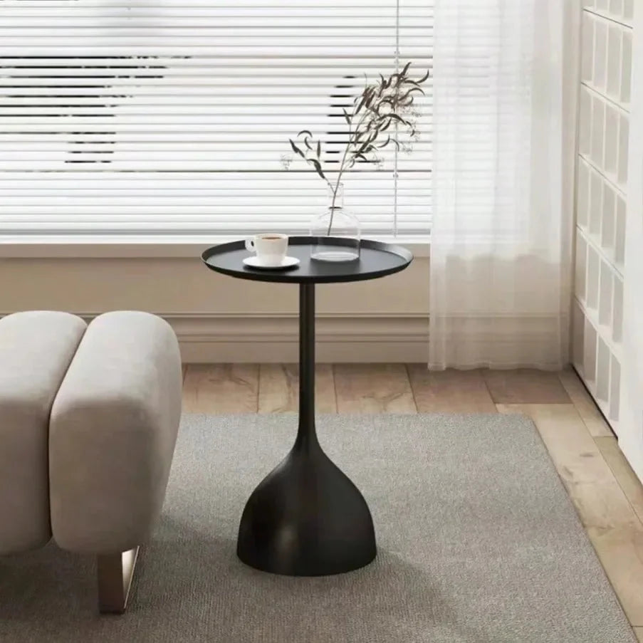 Ronde Bijzettafel met Trompetvormige Voet