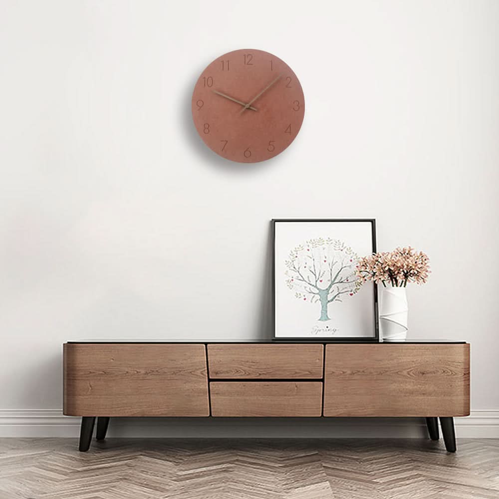 Minimalistische Wandklok met Stil Uurwerk en Walnotenhouten Wijzers