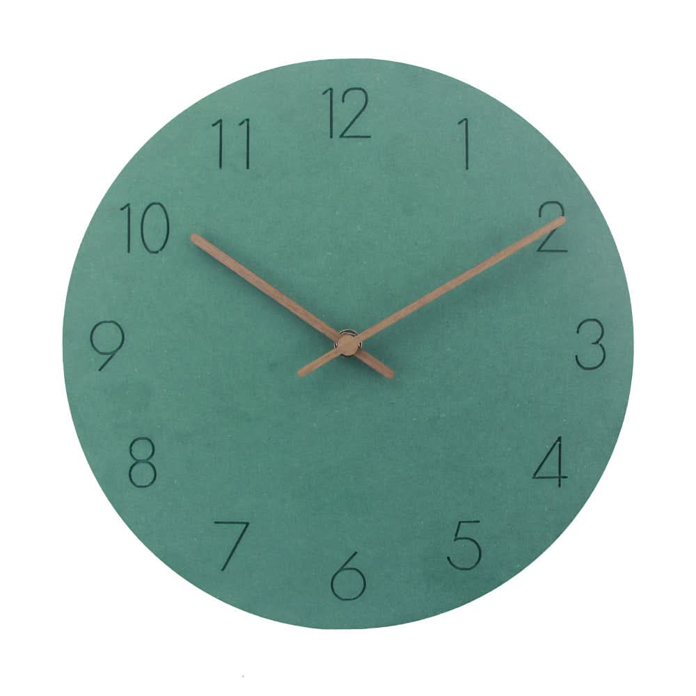 Minimalistische Wandklok met Stil Uurwerk en Walnotenhouten Wijzers