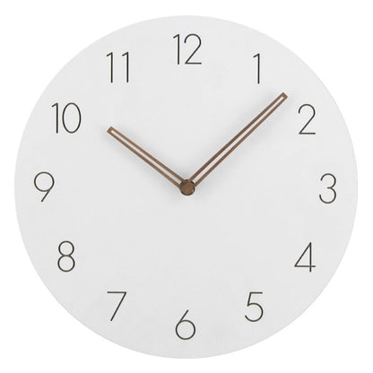 Minimalistische Wandklok met Stil Uurwerk en Walnotenhouten Wijzers