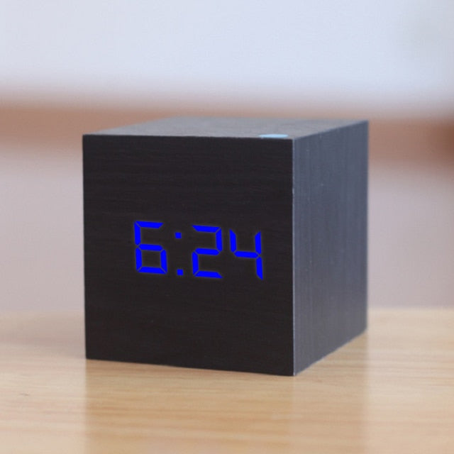 Digitale LED‑Wekker met Vierkant Display