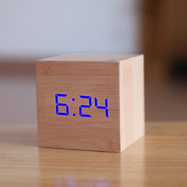 Digitale LED‑Wekker met Vierkant Display