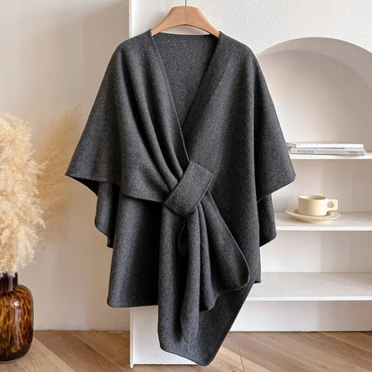 Elegante Dames Poncho van Wolmix – Multifunctioneel als Sjaal en Jas