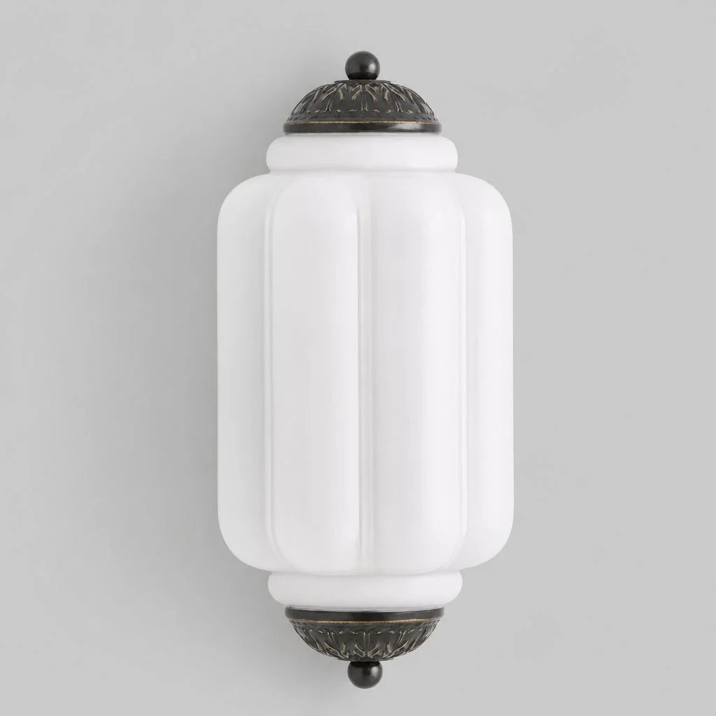 Art Deco Wandlamp met Geribbelde Glazen Kap