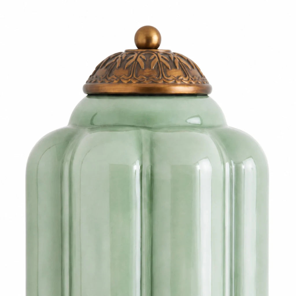 Art Deco Wandlamp met Geribbelde Glazen Kap