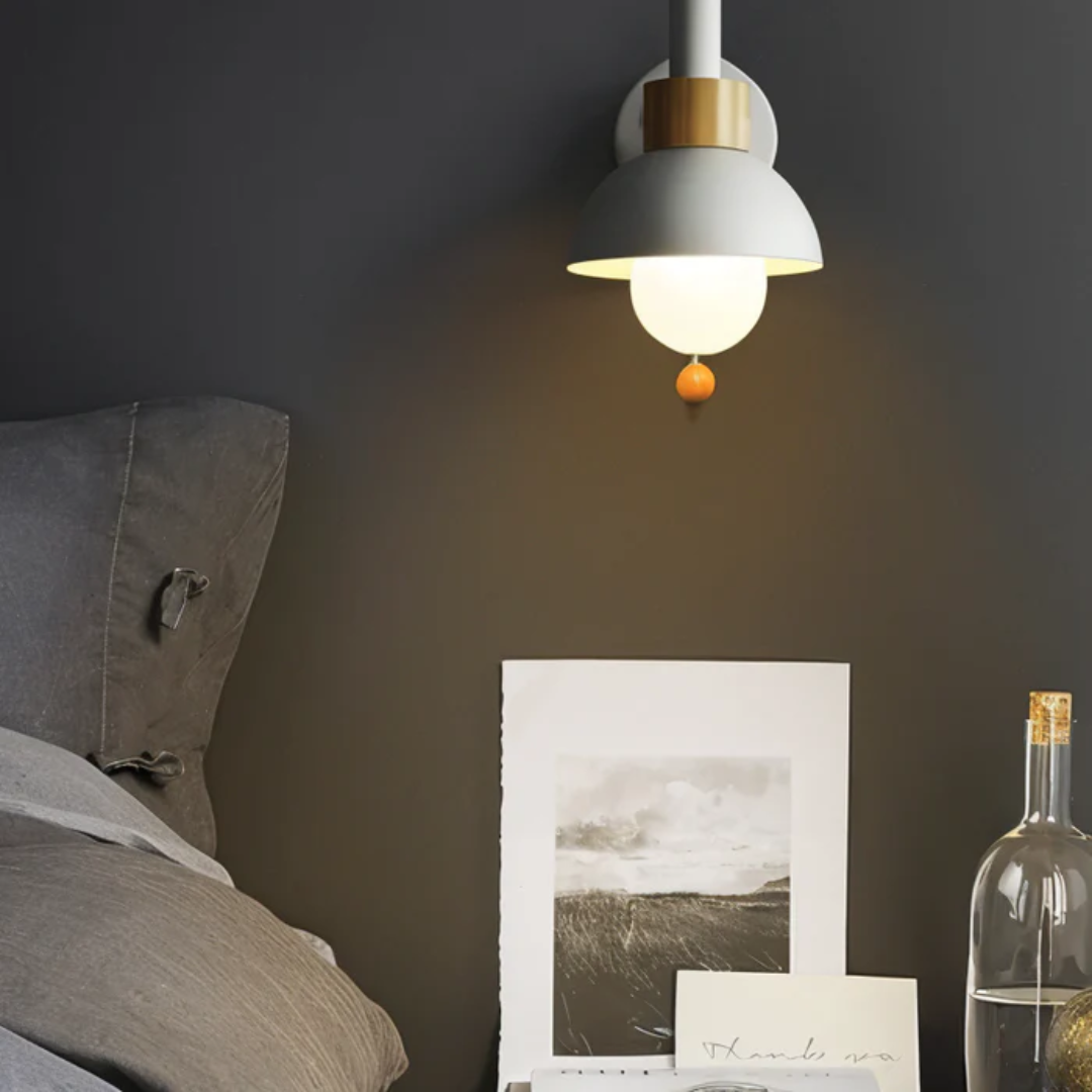 Scandinavische Wandlamp Met Koepelkap En Trekkoordschakelaar