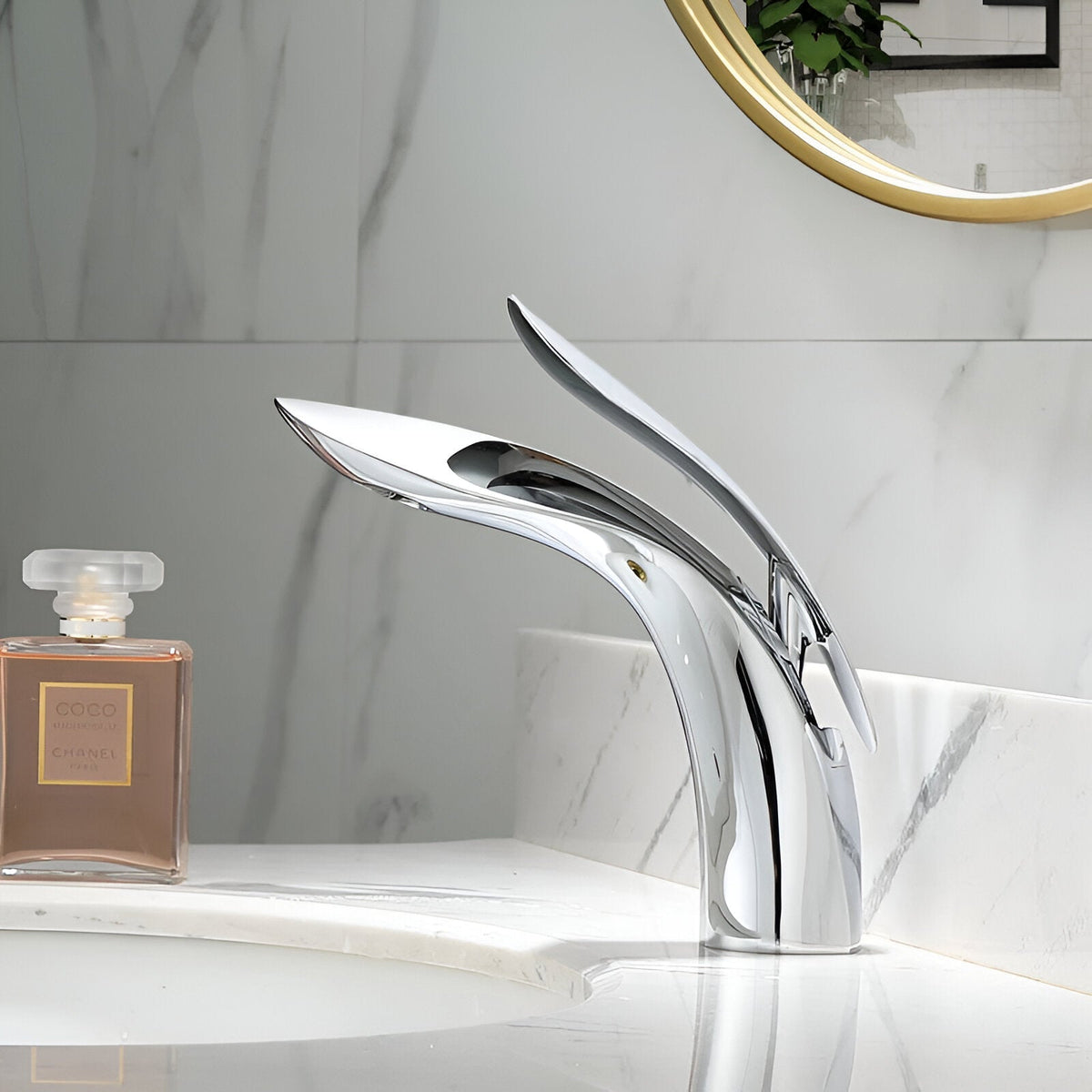 Wastafelkraan Met Luxe Waterfall Uitloop