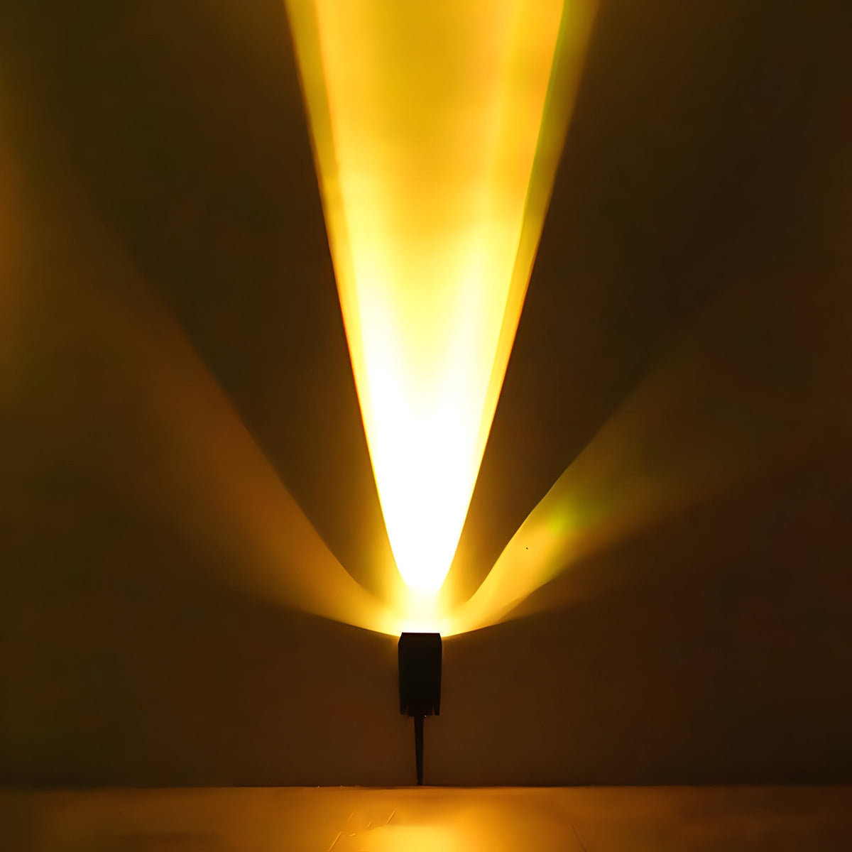 Buitenspotlamp Op Zonne‑energie Met Richtbare Kop En Automatische Avondinschakeling